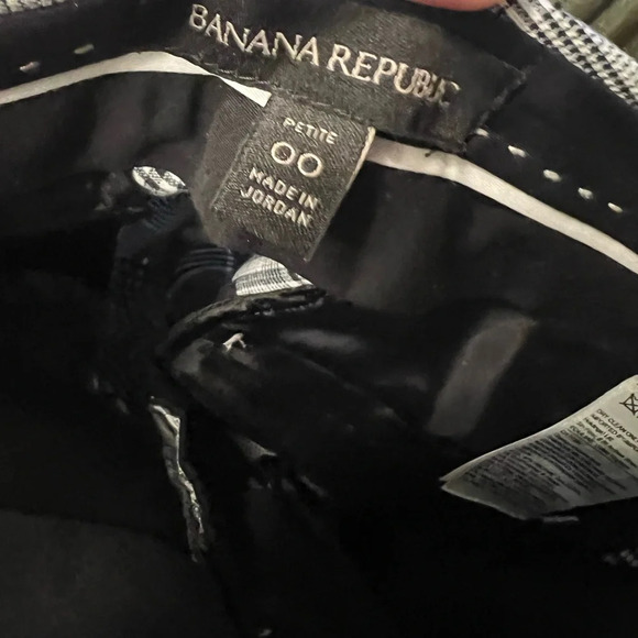 Banana Republic gray and white stripped pants, size 00 - Picture 4 of 5